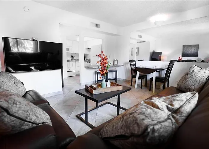 214 Fully Furnished 1br Suite-outdoor Pool Apartment