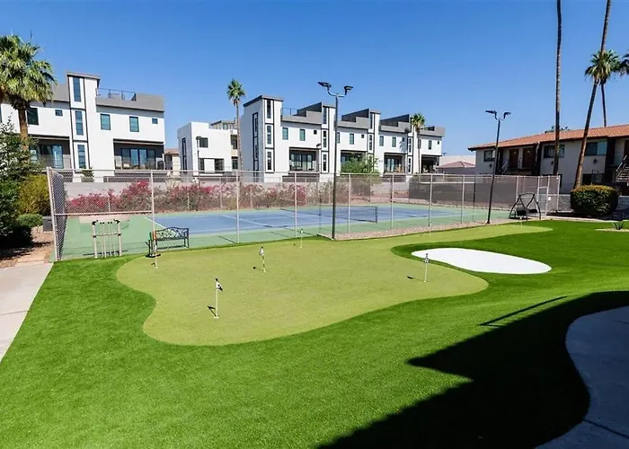 Apartment 214 Fully Furnished 1br Suite-outdoor Pool *